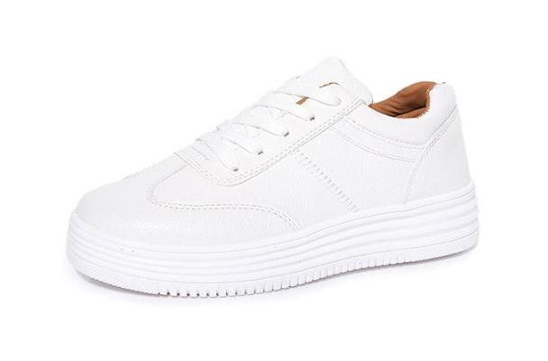 小白鞋哪個品牌比較好 性價比高的小白鞋品牌都有哪些 小白鞋哪個品牌比較好 性價比高的小白鞋品牌都有哪些