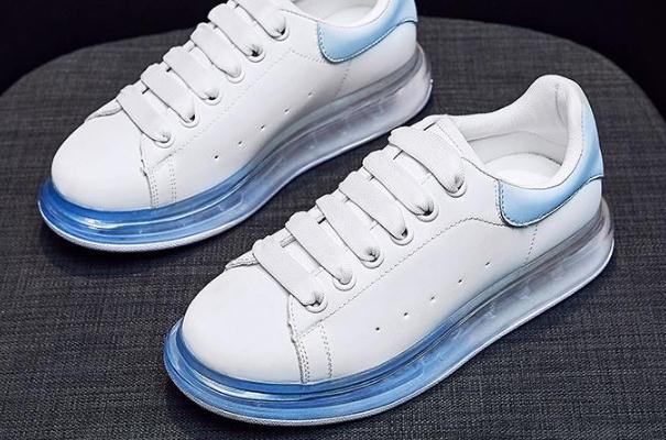 小白鞋要用紙包著曬嗎 小白鞋要怎么曬才不會(huì)變黃 小白鞋要用紙包著曬嗎 小白鞋要怎么曬才不會(huì)變黃