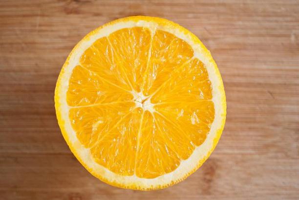 橙子是上火還是降火 橙子是不是發(fā)物 橙子是上火還是降火 橙子是不是發(fā)物