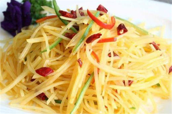 土豆是粗糧還是細(xì)糧 土豆減肥期間可以吃嗎 土豆是粗糧還是細(xì)糧 土豆減肥期間可以吃嗎