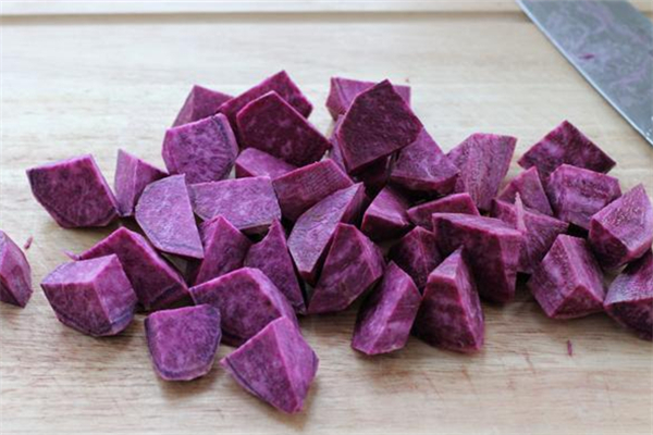 紫薯是不是轉(zhuǎn)基因食品 紫薯的禁忌 紫薯是不是轉(zhuǎn)基因食品 紫薯的禁忌