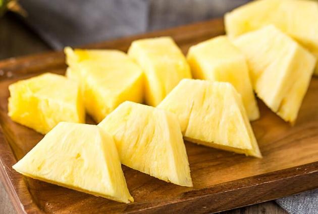 鳳梨要怎么挑甜的 鳳梨要怎么吃才好吃 鳳梨要怎么挑甜的 鳳梨要怎么吃才好吃