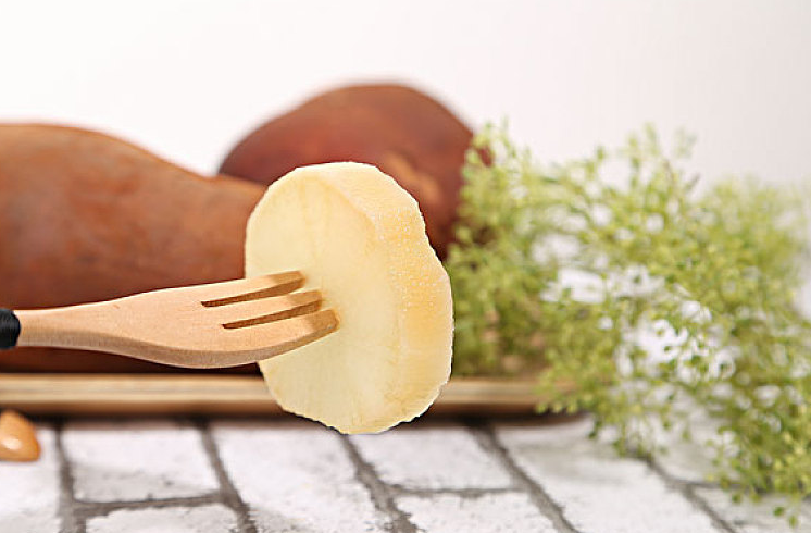 天山雪蓮果好吃嗎 天山雪蓮果吃多了會怎么樣 天山雪蓮果好吃嗎 天山雪蓮果吃多了會怎么樣