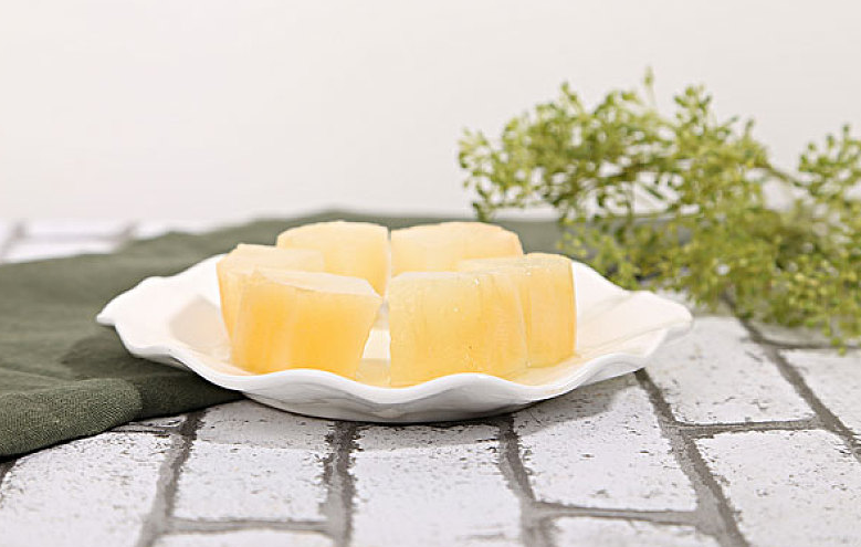 天山雪蓮果好吃嗎 天山雪蓮果吃多了會怎么樣 天山雪蓮果好吃嗎 天山雪蓮果吃多了會怎么樣