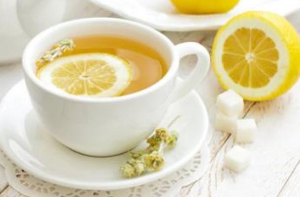 檸檬水不能和什么一起吃或者喝 喝檸檬水有什么禁忌 檸檬水不能和什么一起吃或者喝 喝檸檬水有什么禁忌