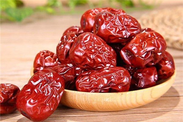 紅棗補(bǔ)血效果好嗎 紅棗和什么一起煮補(bǔ)血補(bǔ)氣 紅棗補(bǔ)血效果好嗎 紅棗和什么一起煮補(bǔ)血補(bǔ)氣