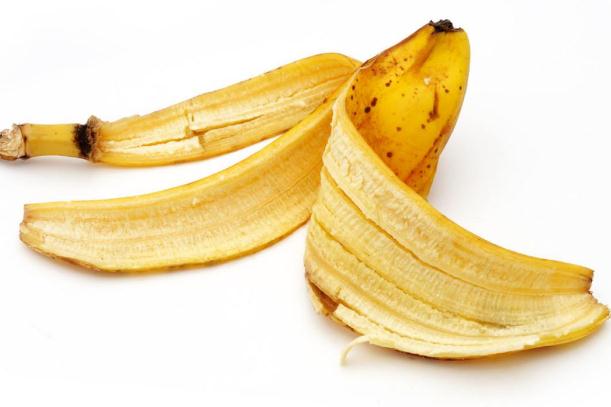 香蕉皮有黑點(diǎn)了還能吃嗎 香蕉皮有黑點(diǎn)是什么原因 香蕉皮有黑點(diǎn)了還能吃嗎 香蕉皮有黑點(diǎn)是什么原因