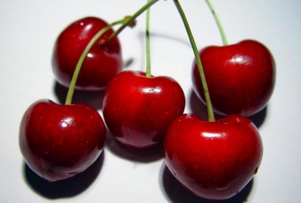 櫻桃是什么季節(jié)成熟的水果 櫻桃什么季節(jié)吃 櫻桃是什么季節(jié)成熟的水果 櫻桃什么季節(jié)吃