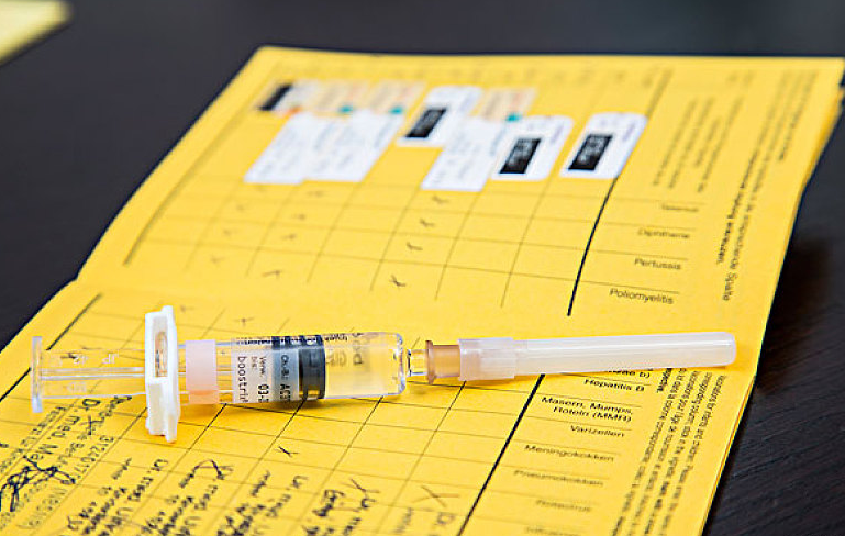 新冠疫苗打三針和兩針的區(qū)別 新冠疫苗打在哪個(gè)胳膊上 新冠疫苗打三針和兩針的區(qū)別 新冠疫苗打在哪個(gè)胳膊上