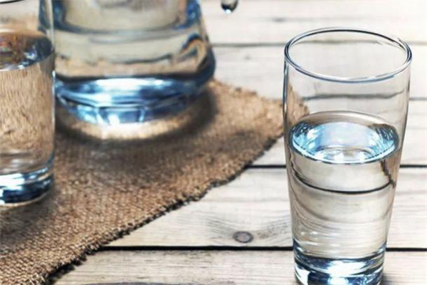 隔夜水不能喝是真的嗎 隔夜水會致癌嗎 隔夜水不能喝是真的嗎 隔夜水會致癌嗎