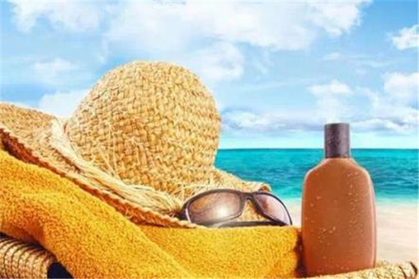 防曬霜致癌嗎 防曬霜致癌成分 防曬霜致癌嗎 防曬霜致癌成分