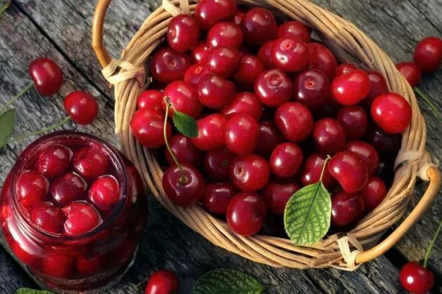 櫻桃怎么吃不那么酸 酸櫻桃怎么吃 櫻桃怎么吃不那么酸 酸櫻桃怎么吃