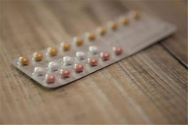 避孕藥對女性傷害有多大 避孕藥一年能吃幾次 避孕藥對女性傷害有多大 避孕藥一年能吃幾次