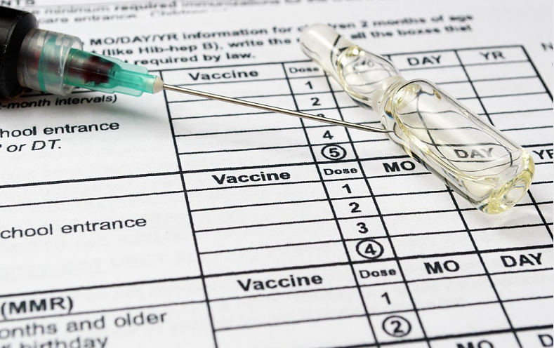 第一針新冠疫苗后多久能喝酒 新冠疫苗第一針和第二針之間能喝酒嗎 第一針新冠疫苗后多久能喝酒 新冠疫苗第一針和第二針之間能喝酒嗎