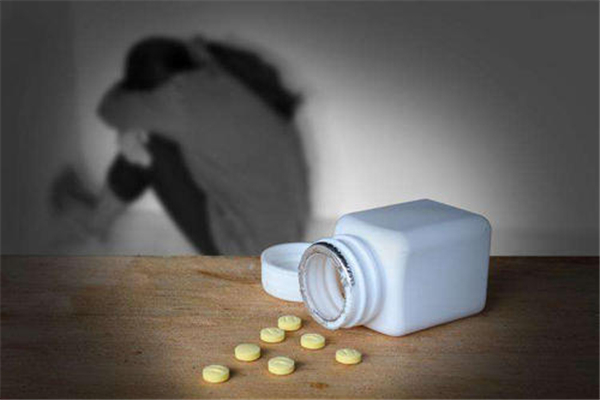 抑郁癥有幾種分類 抑郁癥嚴(yán)重的表現(xiàn) 抑郁癥有幾種分類 抑郁癥嚴(yán)重的表現(xiàn)