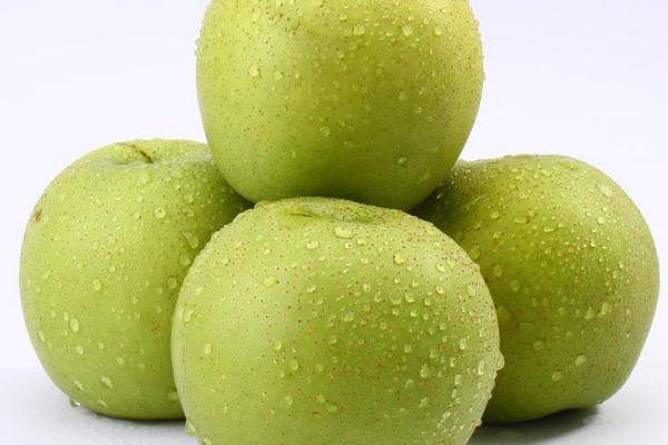 梨子是寒性還是溫性 梨子是上火的還是降火的 梨子是寒性還是溫性 梨子是上火的還是降火的