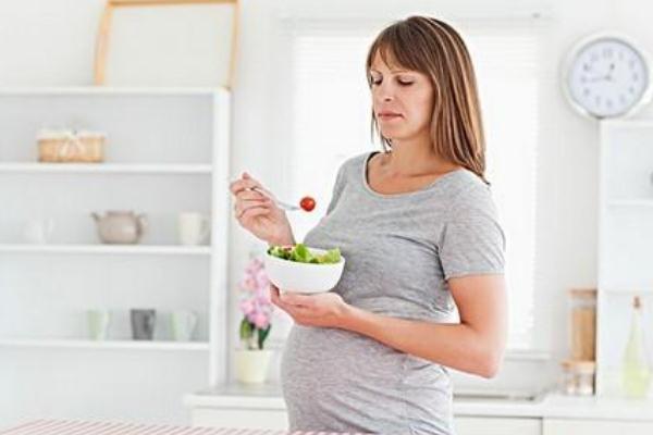 孕期營養(yǎng)食譜 孕期吃什么對(duì)寶寶大腦發(fā)育好 孕期營養(yǎng)食譜 孕期吃什么對(duì)寶寶大腦發(fā)育好