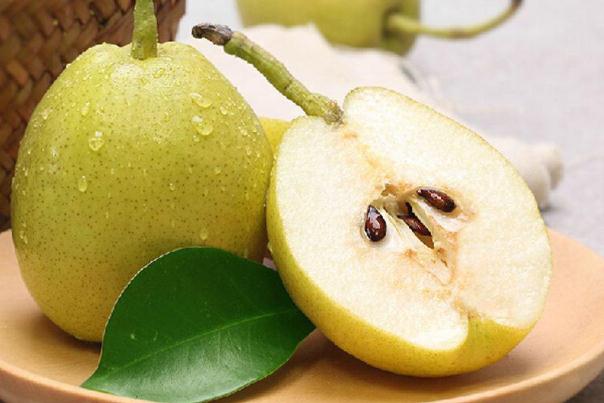 梨子有點(diǎn)爛了可以吃嗎 吃了爛梨子會怎樣 梨子有點(diǎn)爛了可以吃嗎 吃了爛梨子會怎樣
