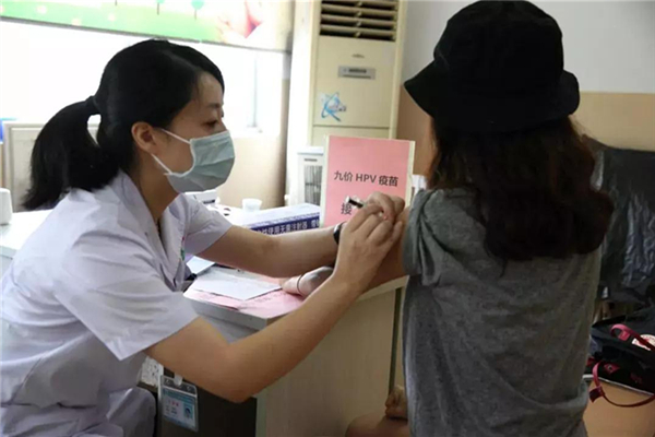 新冠疫苗要收費(fèi)了嗎 新冠疫苗的謠言 新冠疫苗要收費(fèi)了嗎 新冠疫苗的謠言