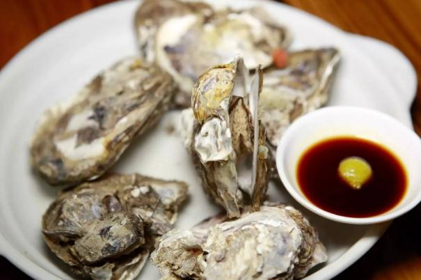 生蠔要吐沙嗎 生蠔怎么吐沙子又干凈又快 生蠔要吐沙嗎 生蠔怎么吐沙子又干凈又快