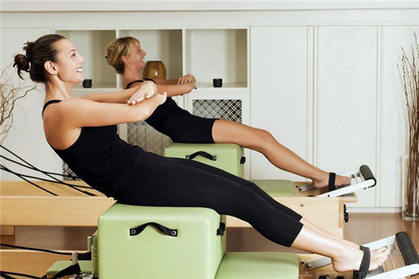 普拉提適合什么人練 普拉提適合每天練嗎 普拉提適合什么人練 普拉提適合每天練嗎