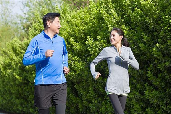 跑步越跑越重怎么回事 跑步減肥的正確方法 跑步越跑越重怎么回事 跑步減肥的正確方法