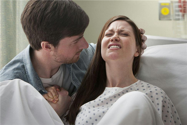 分娩時可以打無痛針嗎 分娩時打無痛針有哪些風險 分娩時可以打無痛針嗎 分娩時打無痛針有哪些風險