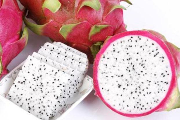 火龍果可以晚上吃嗎 晚上吃火龍果好嗎 火龍果可以晚上吃嗎 晚上吃火龍果好嗎