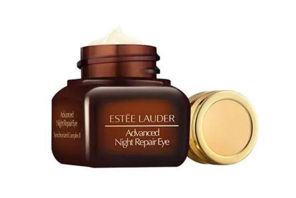 眼霜一天用幾次最好 涂抹眼霜的注意事項(xiàng)介紹 眼霜一天用幾次最好 涂抹眼霜的注意事項(xiàng)介紹