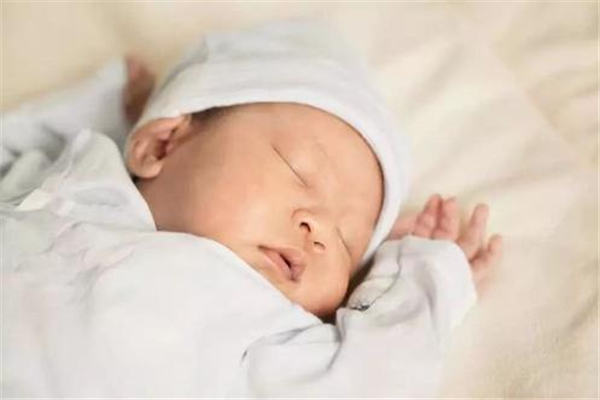 小孩子多大斷母乳合適 小孩子怎么斷母乳 小孩子多大斷母乳合適 小孩子怎么斷母乳