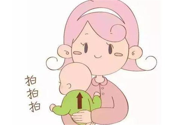 喂奶時寶寶嗆奶怎么處理 喂奶時怎么預防寶寶嗆奶 喂奶時寶寶嗆奶怎么處理 喂奶時怎么預防寶寶嗆奶