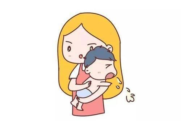 喂奶時寶寶嗆奶怎么處理 喂奶時怎么預防寶寶嗆奶 喂奶時寶寶嗆奶怎么處理 喂奶時怎么預防寶寶嗆奶