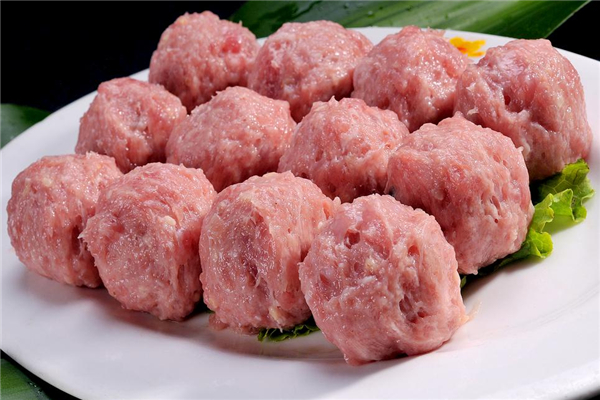 豬肉丸子的做法 豬肉丸怎么做才有彈性 豬肉丸子的做法 豬肉丸怎么做才有彈性
