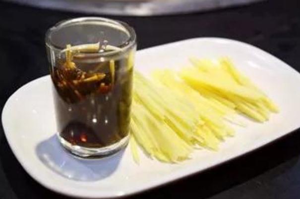 姜絲可樂的功效和作用 姜絲可樂怎么做 姜絲可樂的功效和作用 姜絲可樂怎么做