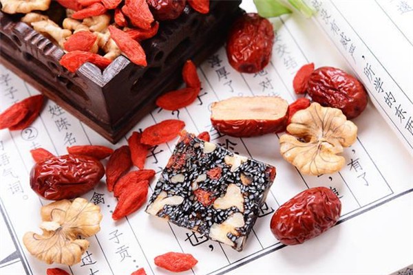 阿膠是驢皮熬制的嗎 阿膠驢皮含量 阿膠是驢皮熬制的嗎 阿膠驢皮含量