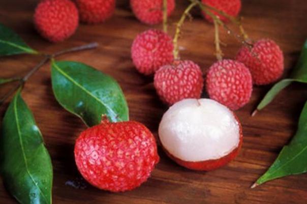 荔枝的好處和功效 吃荔枝的好處 荔枝的好處和功效 吃荔枝的好處