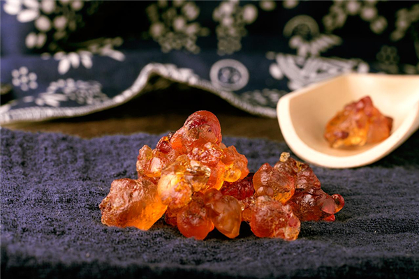 桃膠有假的嗎 桃膠假的怎么辨別 桃膠有假的嗎 桃膠假的怎么辨別