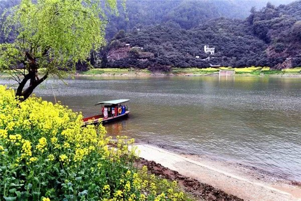 “五一”調(diào)休方案 五一怎么調(diào)休 “五一”調(diào)休方案 五一怎么調(diào)休