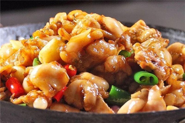 牛蛙與田雞的區(qū)別 牛蛙和田雞哪個(gè)貴 牛蛙與田雞的區(qū)別 牛蛙和田雞哪個(gè)貴