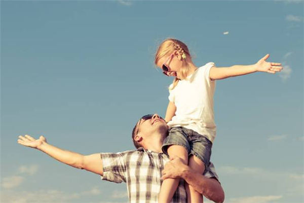 孩子智力開發(fā)的最佳時(shí)期 孩子開發(fā)智力吃點(diǎn)什么好 孩子智力開發(fā)的最佳時(shí)期 孩子開發(fā)智力吃點(diǎn)什么好