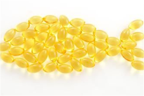 魚肝油可以涂臉上嗎 魚肝油擦臉有什么功效 魚肝油可以涂臉上嗎 魚肝油擦臉有什么功效