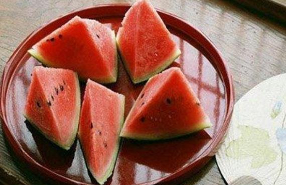 西瓜可以加熱吃嗎 西瓜加熱怎么吃 西瓜可以加熱吃嗎 西瓜加熱怎么吃
