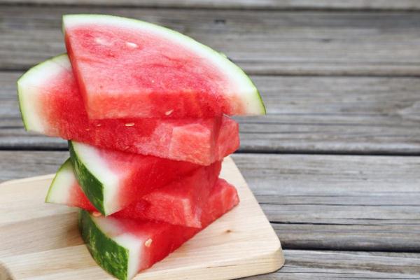 西瓜可以加熱吃嗎 西瓜加熱怎么吃 西瓜可以加熱吃嗎 西瓜加熱怎么吃