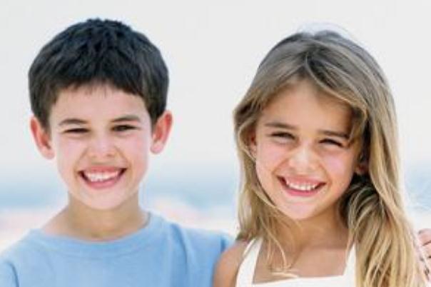 兒童換牙齒有什么表現(xiàn) 小孩換牙齒注意什么 兒童換牙齒有什么表現(xiàn) 小孩換牙齒注意什么