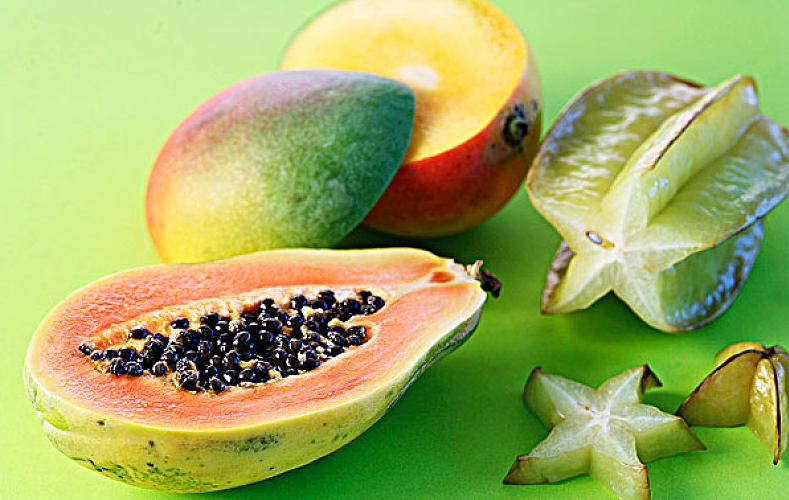 木瓜生的可以煮著吃嗎 生吃木瓜能豐胸嗎 木瓜生的可以煮著吃嗎 生吃木瓜能豐胸嗎