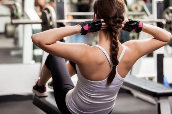 仰臥起坐是練哪個(gè)部位 哪些人不適合仰臥起坐 仰臥起坐是練哪個(gè)部位 哪些人不適合仰臥起坐