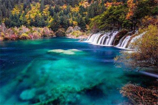 24省份公布“五一”假期旅游總收入 哪個(gè)省份五一收入最高 24省份公布“五一”假期旅游總收入 哪個(gè)省份五一收入最高