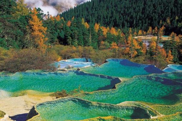 24省份公布五一假期旅游總收入 四川五一假期收入最高 24省份公布五一假期旅游總收入 四川五一假期收入最高