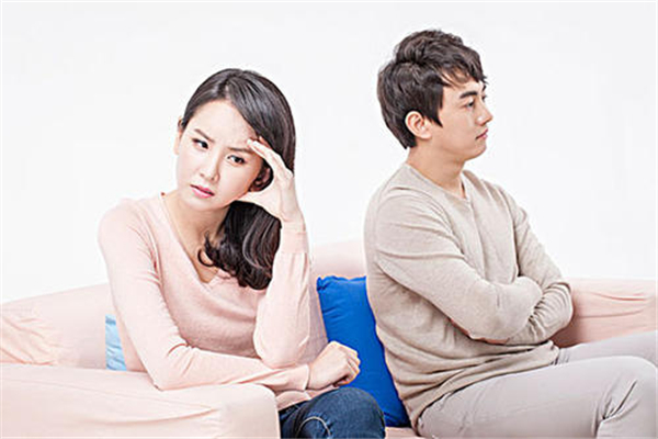 老公和別的女人搞曖昧怎么辦 老公和別的女人睡了怎么辦 老公和別的女人搞曖昧怎么辦 老公和別的女人睡了怎么辦