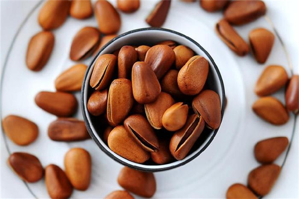 松子怎么辨別好壞 松子怎么挑選 松子怎么辨別好壞 松子怎么挑選